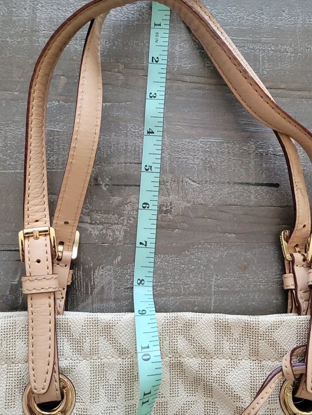 MICHAEL Michael Kors Jet Set Cream Tote Bag
